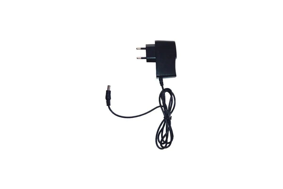 Блок питания ZSI 15W/12VDC для светодиод.светильников c ножн.выключат и разветлением на 6 светильник